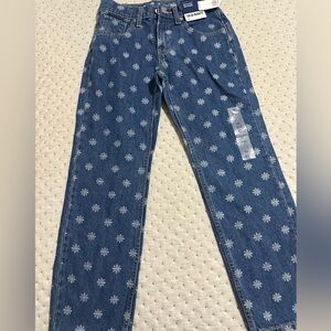Girls size 10 flower print Old Navy jeans. NWT